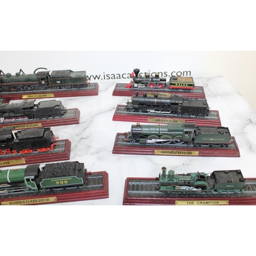 240 - Quantity Of Collectable Trains
Various Conditions