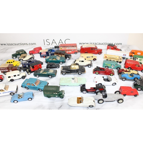 244 - Large Quantity Of Diecast & Other Collectable Vehicles
Various Conditions