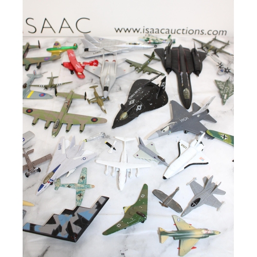 245 - Large Quantity Of Collectable Planes
Various Conditions