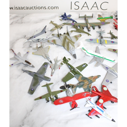 245 - Large Quantity Of Collectable Planes
Various Conditions