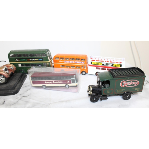 260 - Collection Of Collectable Vehicles Some Boxed Inc-
Limo Cars
efsi Toys
Corgi
Solido
Burago