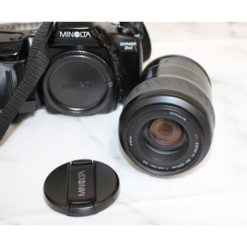 19 - Minolta SLR Dynax 3 x i Camera/Lens x 2/Bag...