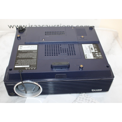 191 - BENQ MP721 Digital Projector Working In Case