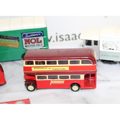 272 - Quantity of Mixed Diecast Vehicles - Lorries  & Buses