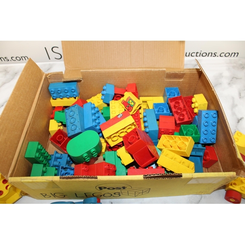 285 - Collection Of Duplo Lego