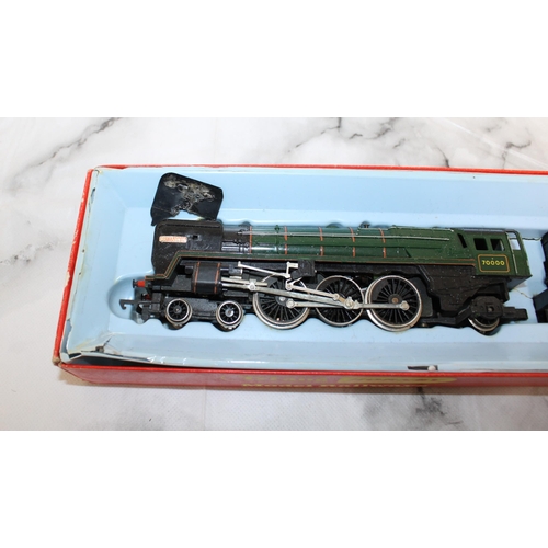 297 - Triang Hornby R259NS BR Britannia 4-6-2