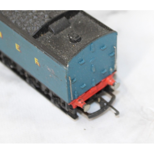 301 - Triang Hornby Mallard