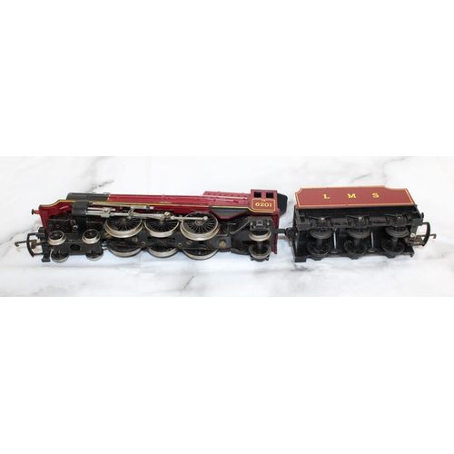 302 - Triang Hornby Princess Elizabeth