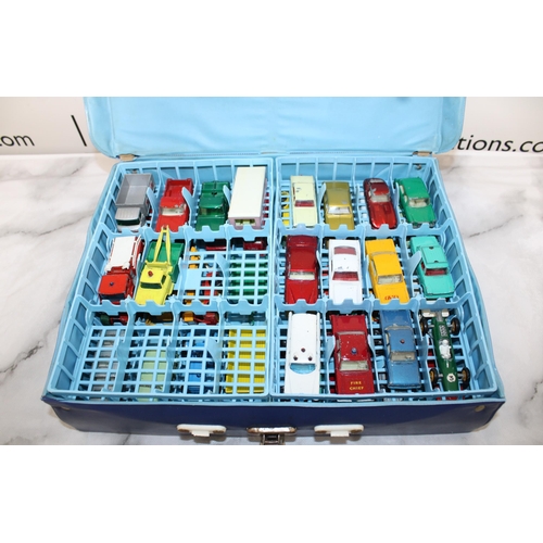 305 - Matchbox Carrycase Inc 42 Regular Wheels