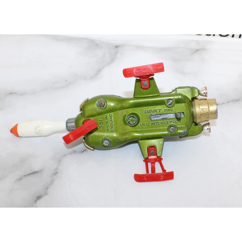 309 - Dinky Eagle Transporter UFO Red Lego SPV