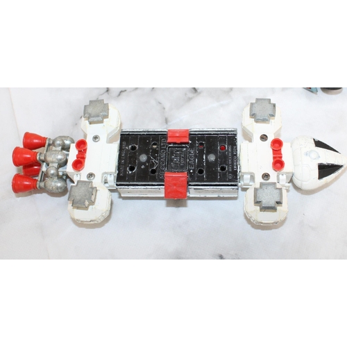 309 - Dinky Eagle Transporter UFO Red Lego SPV