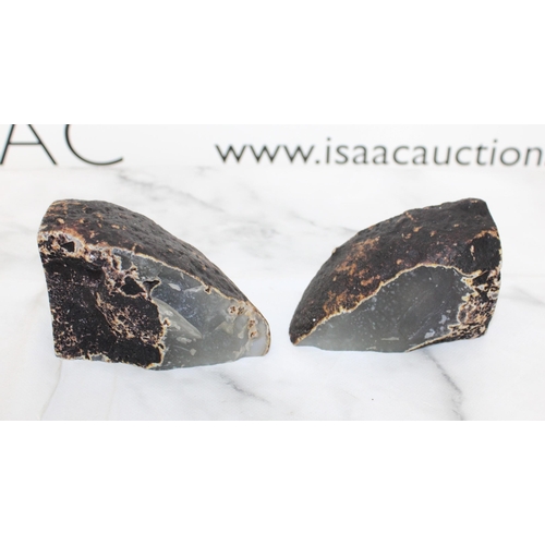 103 - Agate Geode Stone Book Ends
Height-11cm