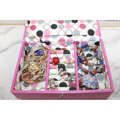 100 - Jewellery Box Containing Jewellery Items