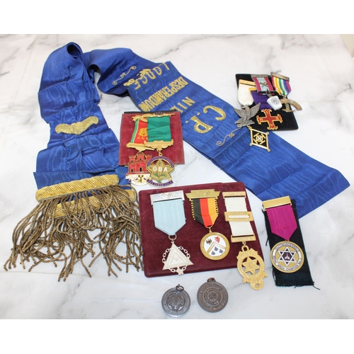 111 - Collection Of Masonic Items