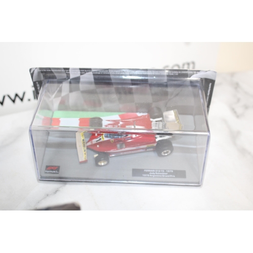 490 - Five Collectable Formula 1 Packed Racing Cars With Five Magazines