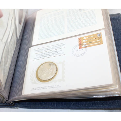 561 - International Society Of Postmasters 36 Silver Medal Collection