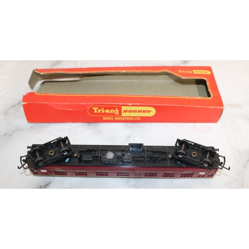 500 - Hornby LMS Coach in a Box

All proceeds go to Charity