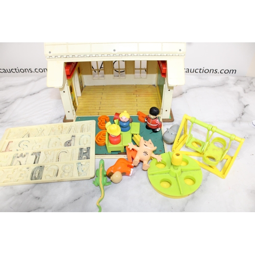 501 - Vintage Fisher Price Play Family School with Other Accessories

All proceeds go to Charity