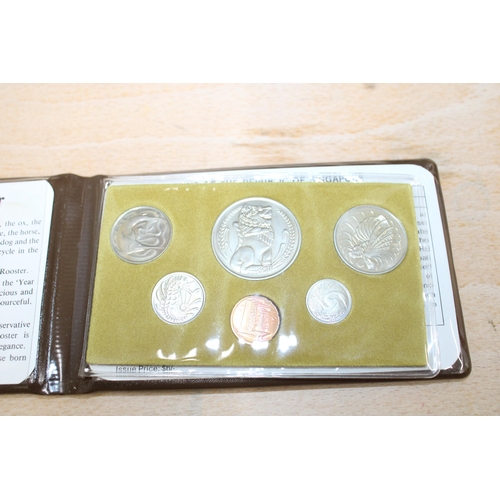 212 - Currency Of Singapore Coin Set