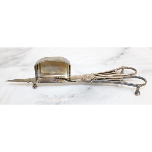 27 - Silver Hallmarked Candle Snuffer/Wick Trimmer Weight-90g