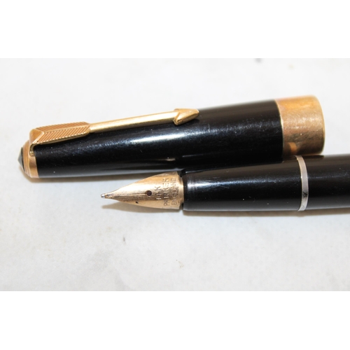 158 - 14K Nib Parker England Fountain Pen