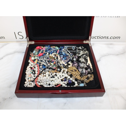 132 - Box Containing Jewellery Items