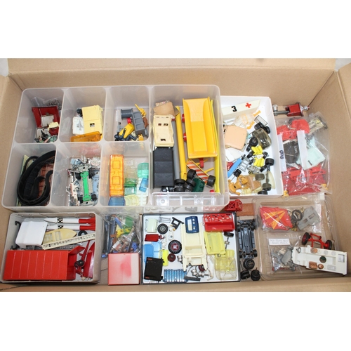 806 - Corgi/Matchbox/Other Spares & Accessories