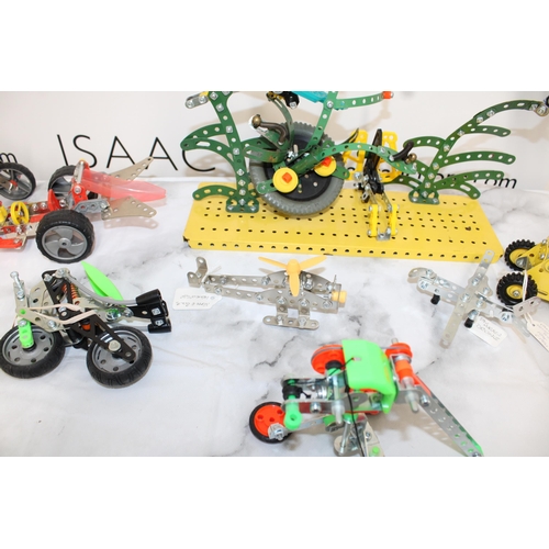 821 - Various Meccano Made Up Models