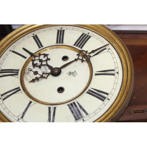 332 - Gustav Becker Antique Grandfather Wall Clock

Front Glass Broken - Complete with Pendulum and key

C... 