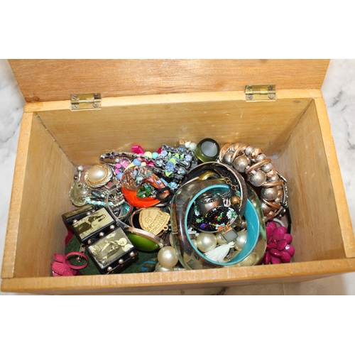 145 - Wooden Box Containing Jewellery Items 
All Proceeds Go To Charity