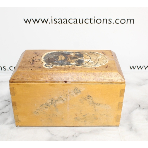 145 - Wooden Box Containing Jewellery Items 
All Proceeds Go To Charity