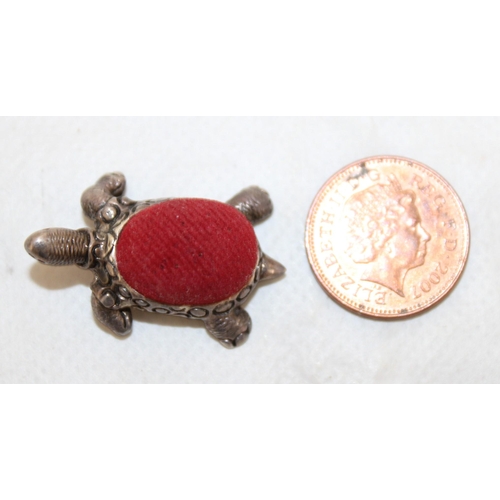 81 - Stamped 925 Silver Tortoise Pin Cushion 3cm