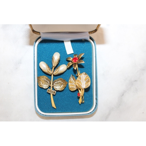 473 - Two Vintage Brooches In A Box