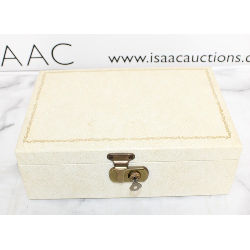 474 - Jewellery Box Containing Jewellery Items