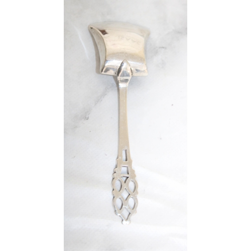 513 - Silver Hallmarked Shovel Spoon