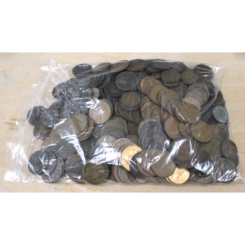 402 - 4kg Old Pennies/Half Pennies