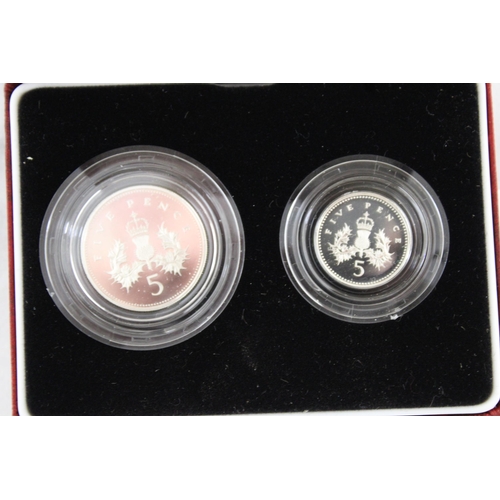 269 - Royal Mint 1990 Silver Proof Five Pence Two-Coin Set Boxed