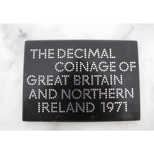 280 - The Decimal Coinage Of GB & NI 1971