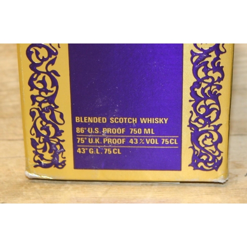 162 - Two Boxed Pinwinnie 12 Year Old Royale Scotch Bottles in Cases

Collection Only