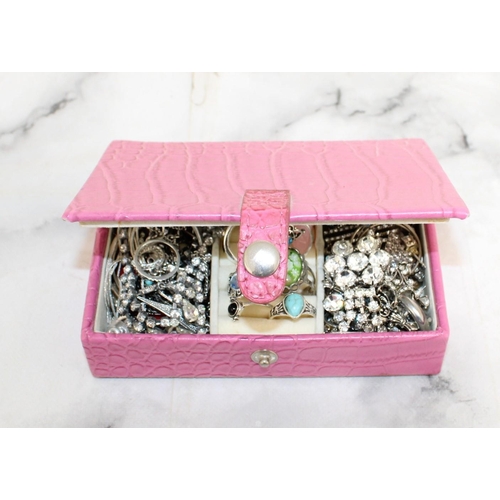 478 - Box Containing Jewellery Items
All Proceeds Go To Charity