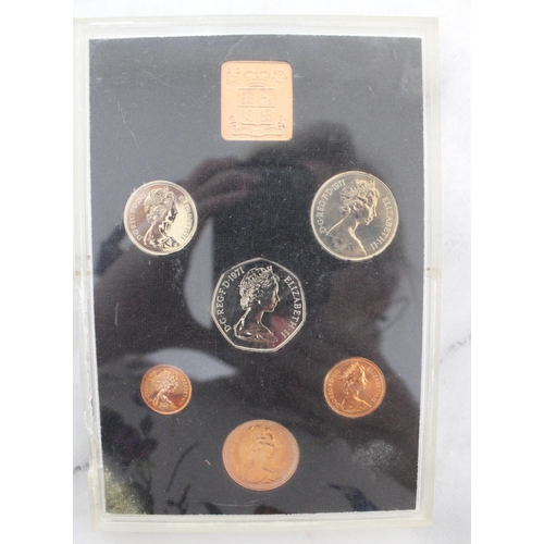 467 - 1971 The Decimal Coinage Of Great Britain & Northern Ireland