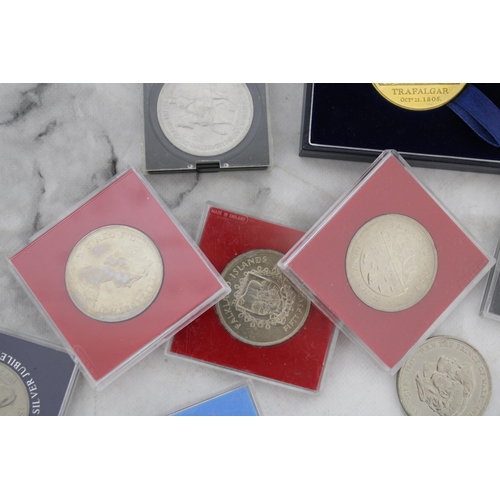 356 - Collection Of Collectable Coins