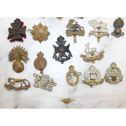 203 - Quantity Of Military Cap Badges