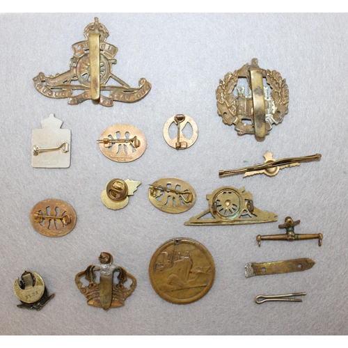 192 - Collection Of Mixed Badges ( RAF And Home Guard) including Broken Mercantile Marine Medal (WWI)