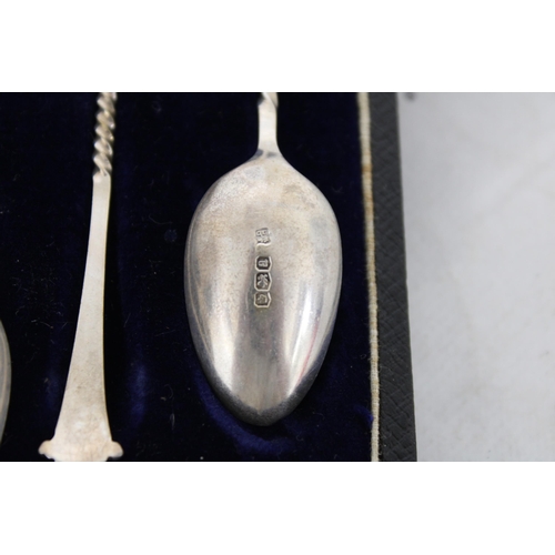 563 - Hallmarked Silver Boxed Tea Spoons