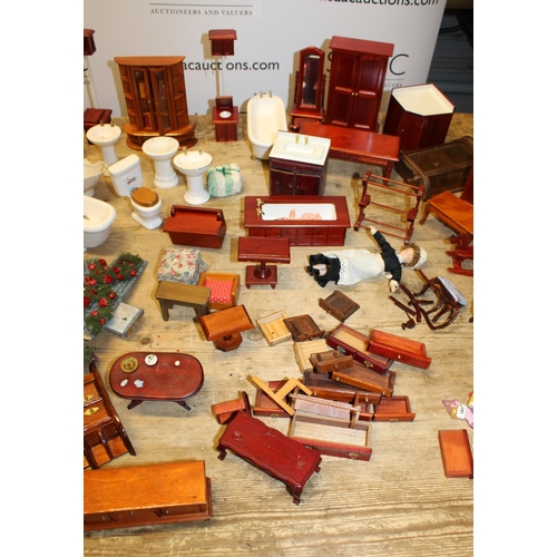 680 - Quantity Of Dolls House Items Various Conditions