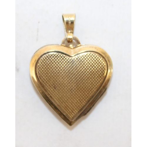 599 - 9ct Gold Pendant Locket With Stone 5gm