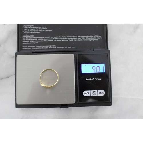 615 - Gents Gold Signet Ring Size-Y Weight-9.81g In A Box