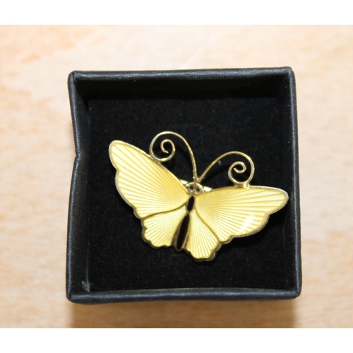 568 - Stamped Sterling 925 Silver D-A.NORWAY Enamel Butterfly Brooch
In Box