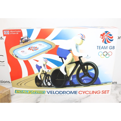 689 - New In Box Scalextric Velodrome Cycling Set Team GB